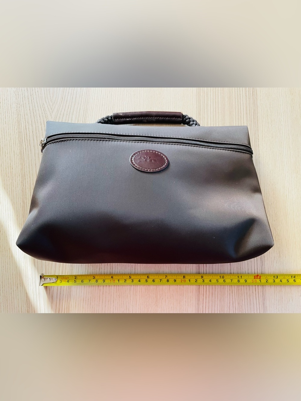 Longchamp Le Pliage cosmetics case brown/ nylon and leather. Excellent condition